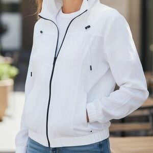 White Crisp Cotton Zip-Up Jacket L